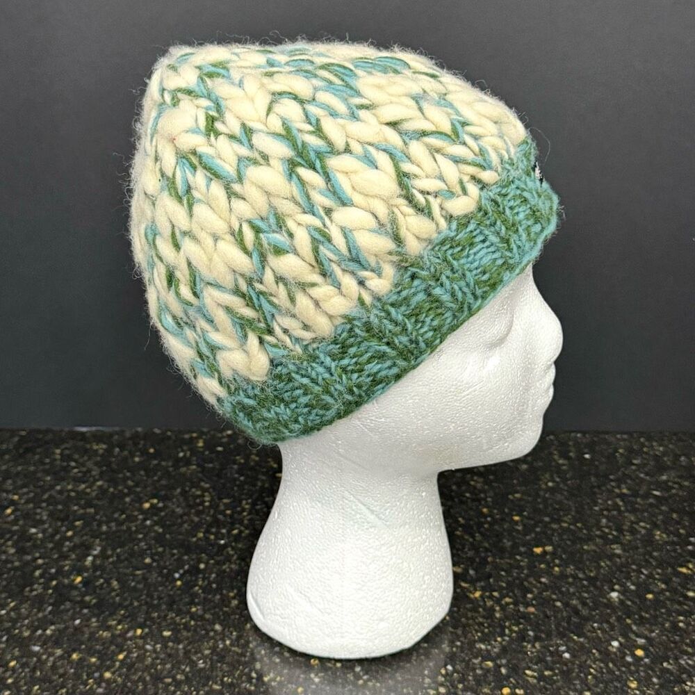 Everest Designs Wool Knit Toboggan. Kids 5-12 - Picture 3 of 13